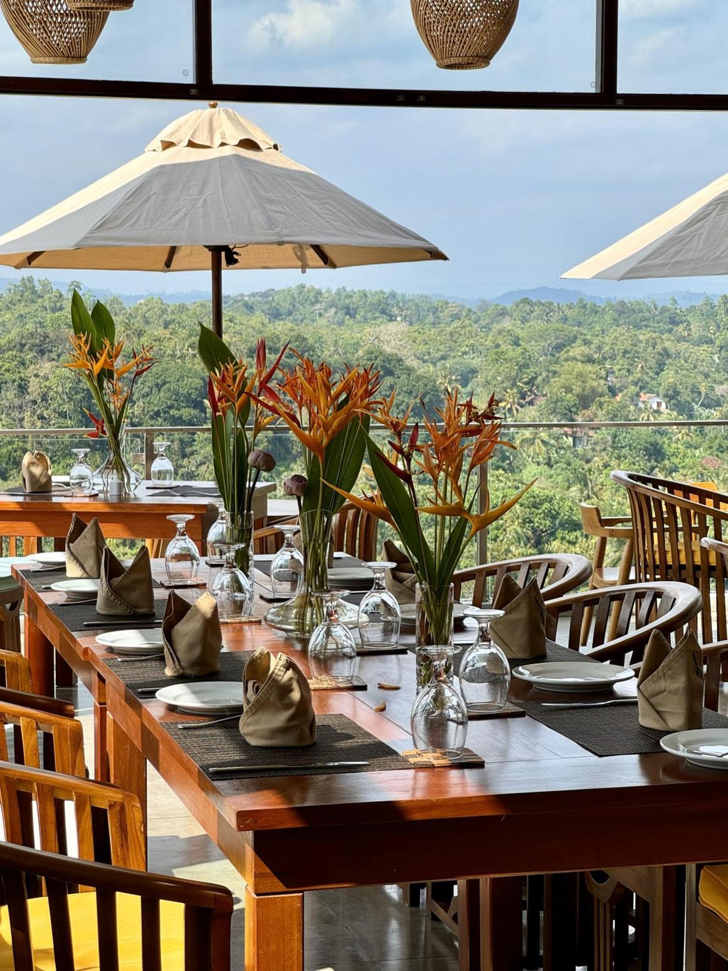Coastline Mirissa Boutique Hotel And Spa Экстерьер фото