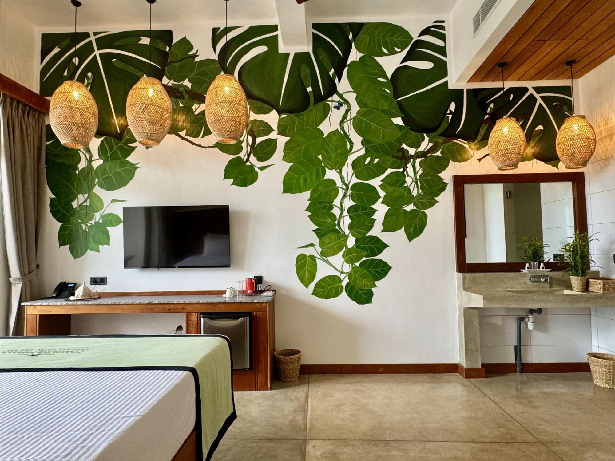 Coastline Mirissa Boutique Hotel And Spa Номер фото