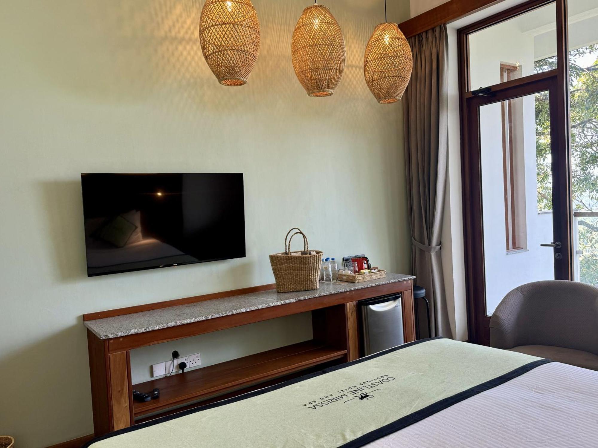 Coastline Mirissa Boutique Hotel And Spa Экстерьер фото